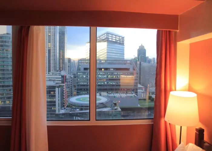 A2j Bgc Luxury 2br Loft Near Burgos Circle, Malls Manila