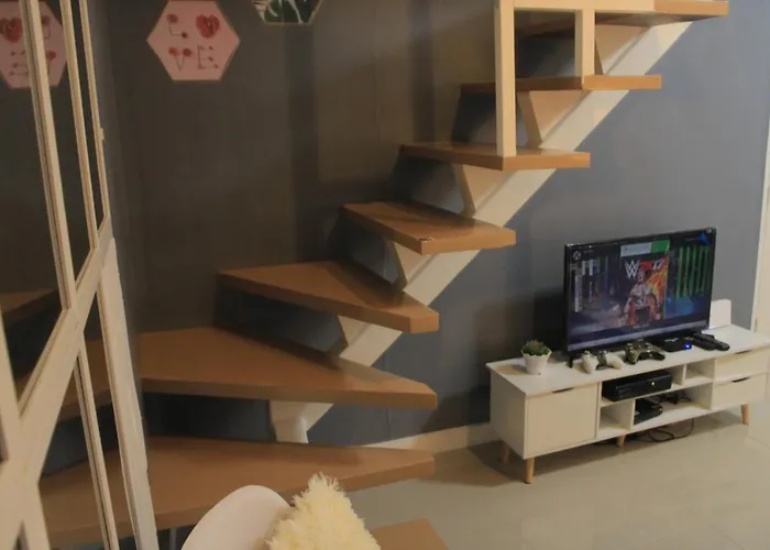 Apartment A2j Bgc Luxury 2br Loft Near Burgos Circle, Malls *