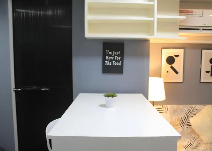Apartment A2j Bgc Luxury 2br Loft Near Burgos Circle, Malls