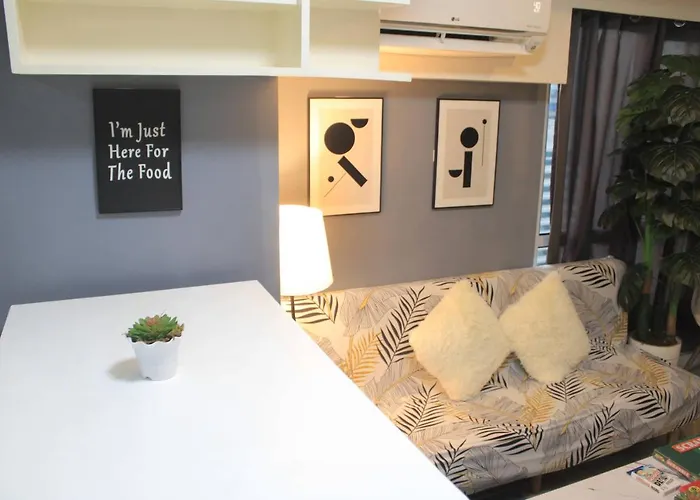 A2j Bgc Luxury 2br Loft Near Burgos Circle, Malls