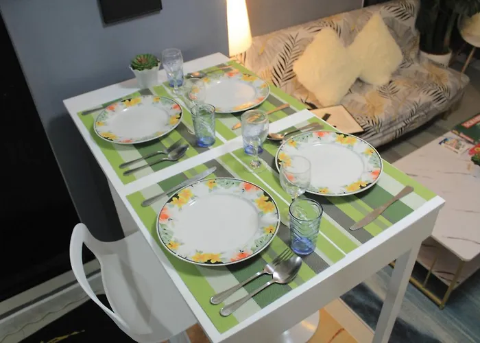 Apartment A2j Bgc Luxury 2br Loft Near Burgos Circle, Malls