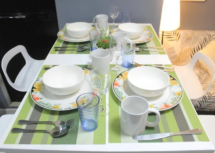 Apartment A2j Bgc Luxury 2br Loft Near Burgos Circle, Malls Manila