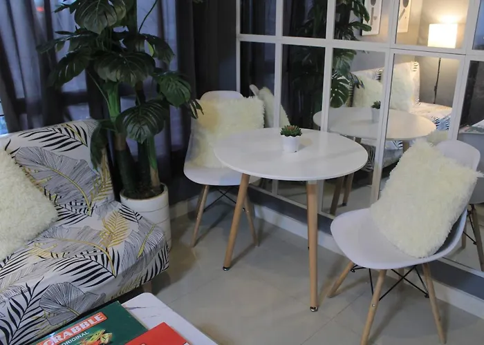 Apartment A2j Bgc Luxury 2br Loft Near Burgos Circle, Malls