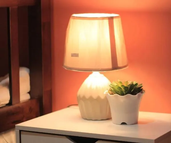 A2j Bgc Luxury 2br Loft Near Burgos Circle, Malls Apartment